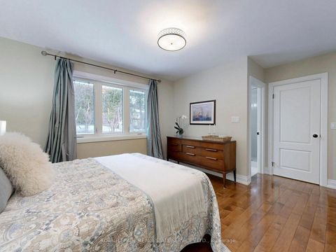 Photo 18 at 219 Grandview Avenue, Grandview, Markham