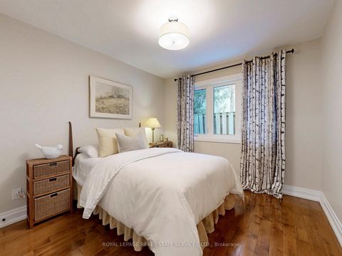 Photo 21 at 219 Grandview Avenue, Grandview, Markham