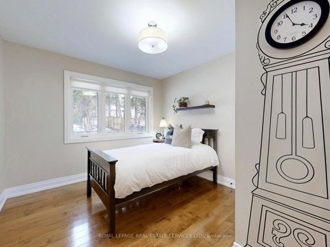 Photo 23 at 219 Grandview Avenue, Grandview, Markham