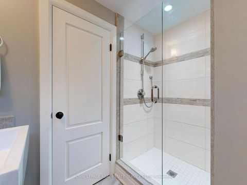 Photo 35 at 219 Grandview Avenue, Grandview, Markham