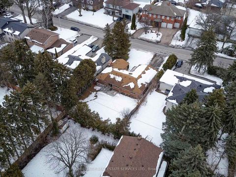 Photo 45 at 219 Grandview Avenue, Grandview, Markham