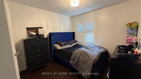 Photo 9 at 71 Betony Drive, Oak Ridges, Richmond Hill