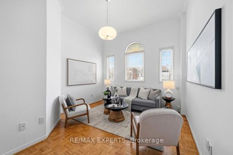 Photo 16 at 62 Colonial Crescent, Oak Ridges Lake Wilcox, Richmond Hill