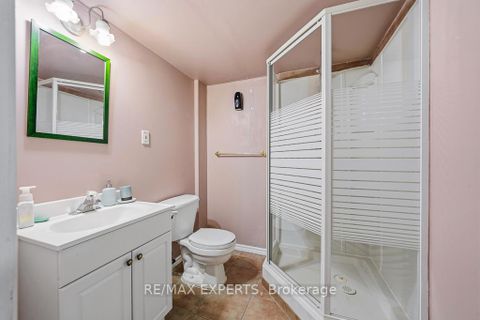 Photo 30 at 62 Colonial Crescent, Oak Ridges Lake Wilcox, Richmond Hill