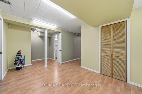 Photo 31 at 62 Colonial Crescent, Oak Ridges Lake Wilcox, Richmond Hill