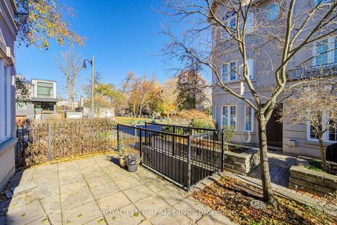Photo 7 at 318 - 11 Everson Drive, Willowdale East, Toronto