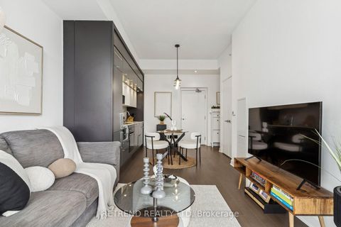 Photo 6 at 3006 - 15 Grenville Street, Bay Street Corridor, Toronto