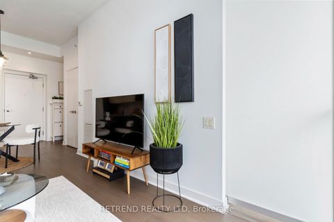 Photo 11 at 3006 - 15 Grenville Street, Bay Street Corridor, Toronto