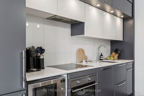 Photo 19 at 3006 - 15 Grenville Street, Bay Street Corridor, Toronto