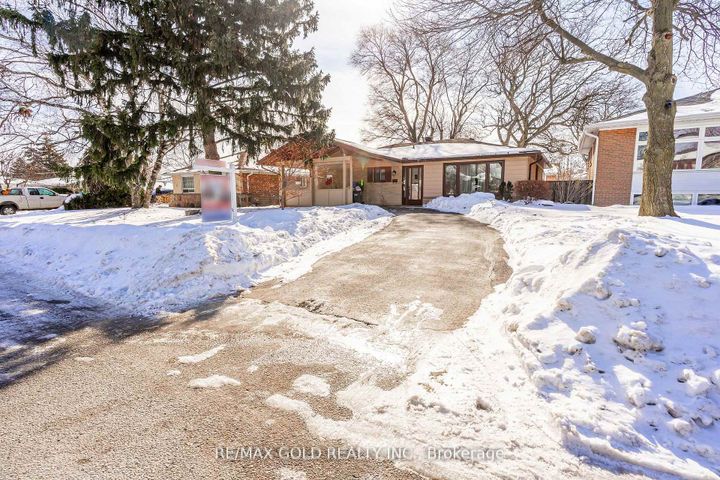 Photo 0 at 29 Chesterfield Road, Brampton East, Brampton