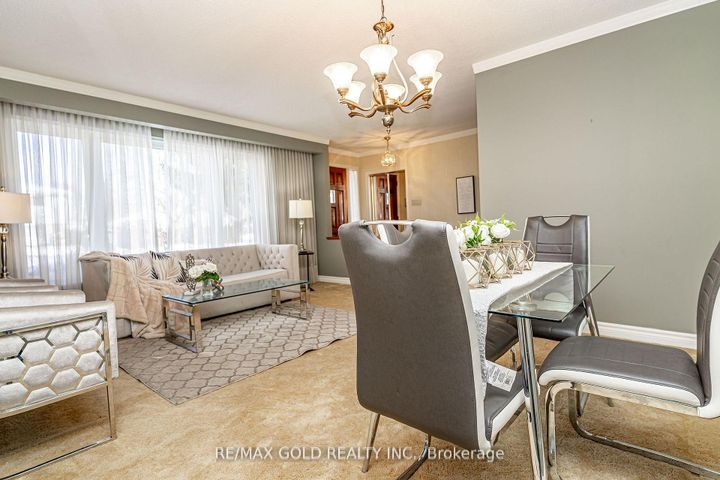 Photo 12 at 29 Chesterfield Road, Brampton East, Brampton