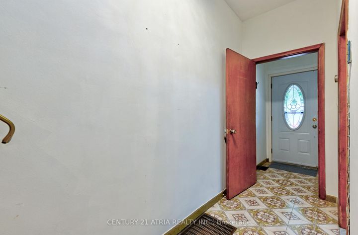 Photo 2 at 1195 Dovercourt Road, Junction, Toronto