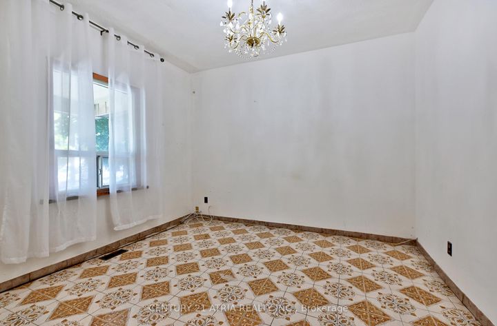 Photo 3 at 1195 Dovercourt Road, Junction, Toronto