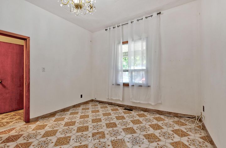 Photo 5 at 1195 Dovercourt Road, Junction, Toronto