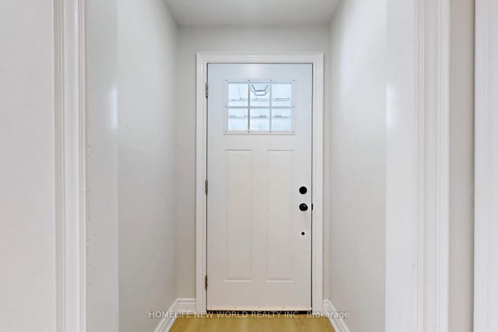 Photo 14 at 22 Canham Crescent, Malvern West, Toronto