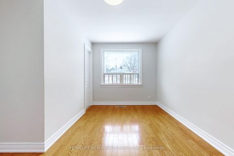 Photo 8 at 22 Canham Crescent, Malvern West, Toronto