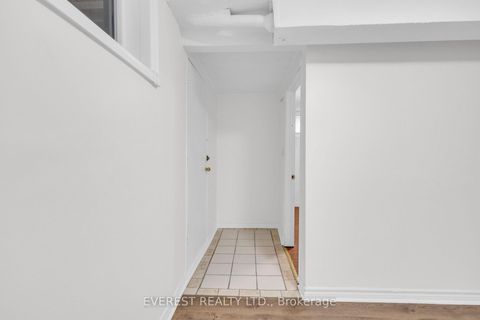 Photo 23 at 7790 Kittridge Drive, Malton, Mississauga