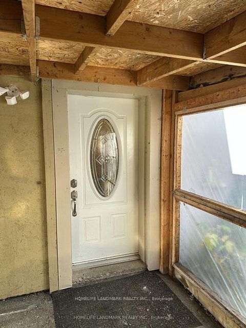 Photo 1 at 85 Aurora Heights Drive, Aurora Heights, Aurora