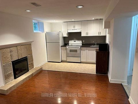 Photo 14 at 85 Aurora Heights Drive, Aurora Heights, Aurora