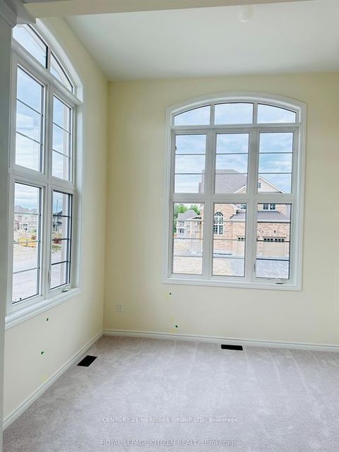 Photo 2 at 1 Wayne Allison Drive, Sutton & Jackson's Point, Georgina