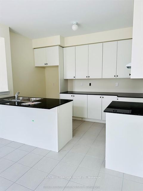 Photo 8 at 1 Wayne Allison Drive, Sutton & Jackson's Point, Georgina