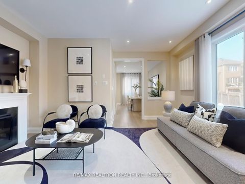 Photo 3 at 18 London Pride Drive, Jefferson, Richmond Hill