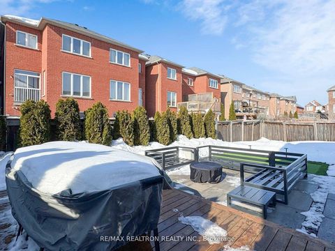 Photo 26 at 18 London Pride Drive, Jefferson, Richmond Hill