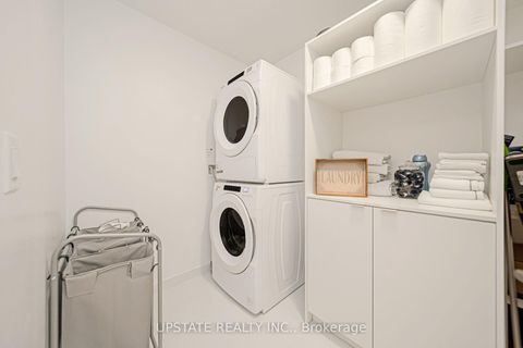 Photo 11 at 1006 - 10 Eva Road, Etobicoke West Mall, Toronto