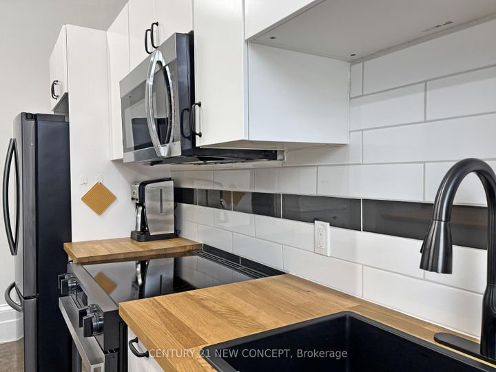 Photo 16 at 146 James Street S, Durand, Hamilton