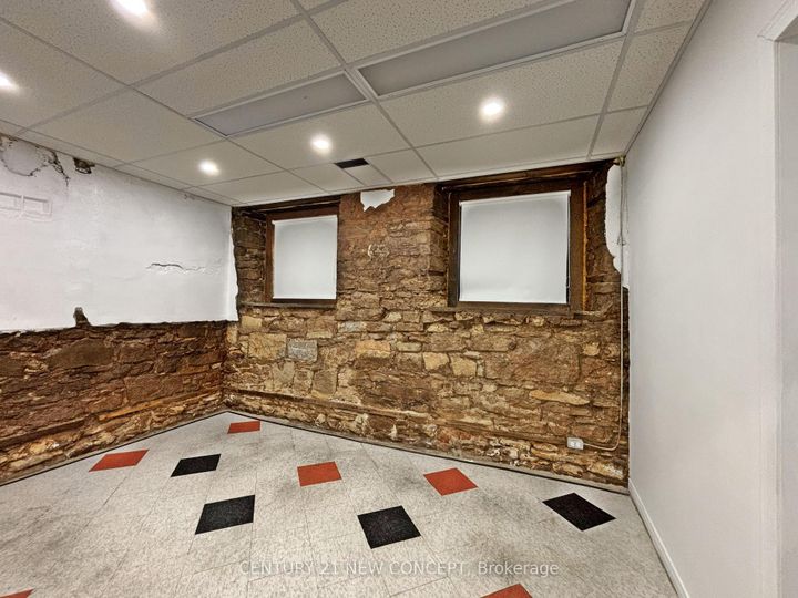 Photo 33 at 146 James Street S, Durand, Hamilton