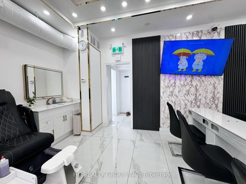 Photo 4 at 523 Eglington Avenue, Mount Pleasant East, Toronto