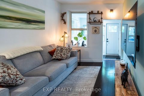 Photo 7 at 819 Craven Road, Coxwell, Toronto
