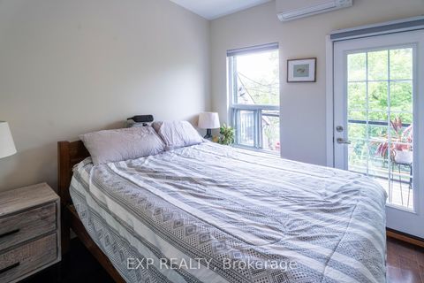 Photo 19 at 819 Craven Road, Coxwell, Toronto