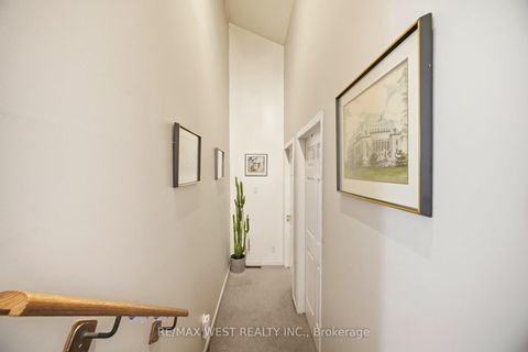 Photo 15 at 924 Vicrol Drive, Alcona, Innisfil