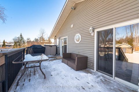 Photo 25 at 924 Vicrol Drive, Alcona, Innisfil