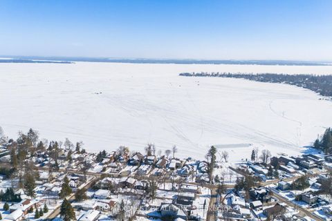 Photo 31 at 924 Vicrol Drive, Alcona, Innisfil