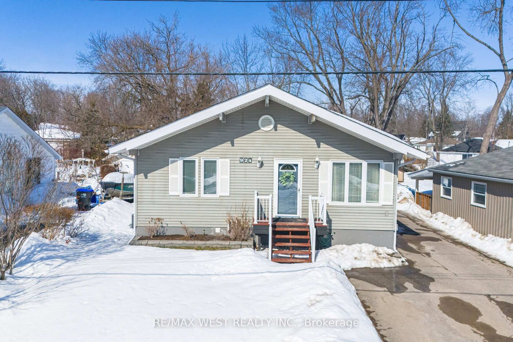 924 Vicrol Drive, Alcona, Innisfil photo 9