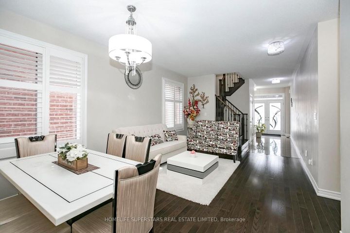 Photo 11 at 18 Ripple Street, Wellington, Brampton