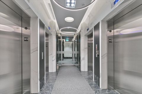 Photo 3 at 803E - 70 Princess Street, Waterfront Communities C8, Toronto