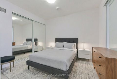 Photo 16 at 803E - 70 Princess Street, Waterfront Communities C8, Toronto