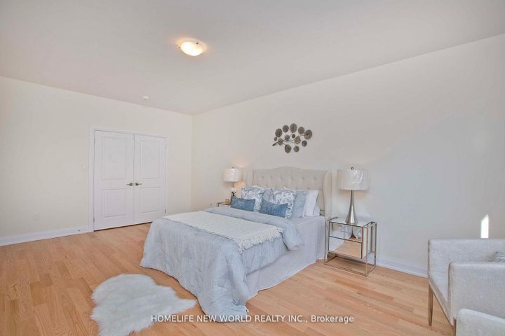 Photo 18 at 240 Seguin Street N, Oak Ridges, Richmond Hill