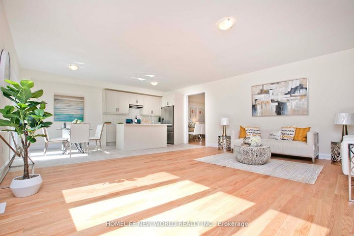 Photo 19 at 240 Seguin Street N, Oak Ridges, Richmond Hill