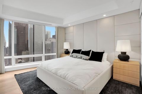 Photo 18 at 4408 - 180 University Avenue, Bay Street Corridor, Toronto