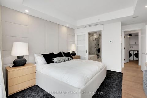 Photo 19 at 4408 - 180 University Avenue, Bay Street Corridor, Toronto