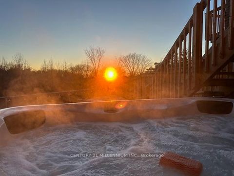 Photo 1 at 1956 Don White Court, Taunton, Oshawa