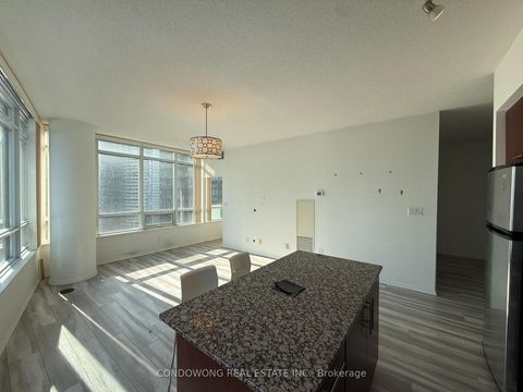 Photo 2 at 1710 - 65 Bremner Boulevard, Waterfront Communities C1, Toronto
