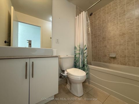 Photo 4 at 1710 - 65 Bremner Boulevard, Waterfront Communities C1, Toronto