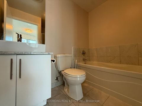 Photo 6 at 1710 - 65 Bremner Boulevard, Waterfront Communities C1, Toronto