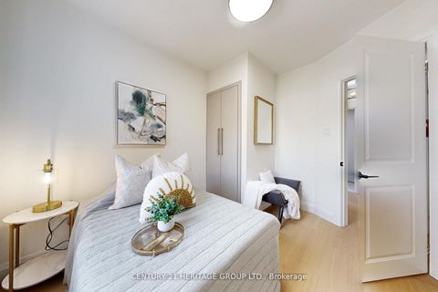 Photo 19 at 547 Melrose Avenue, Nortown, Toronto