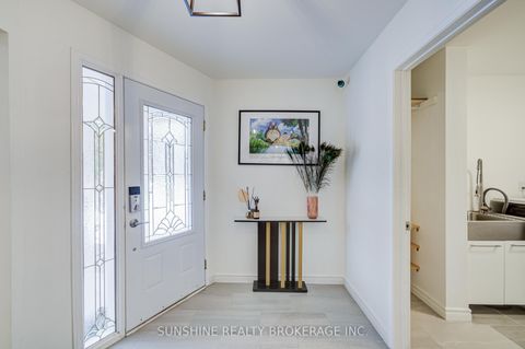 Photo 2 at 48 Ridware Crescent, Highland Creek, Toronto